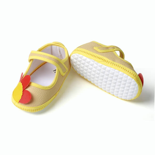 Giày tập đi bé gái CF A077049 Vàng
