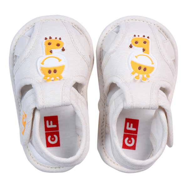 Giày tập đi CF K4500 (Vàng mơ)