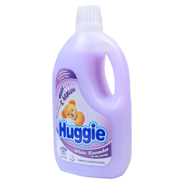 Nước xả vải White Lavender Huggie 2L
