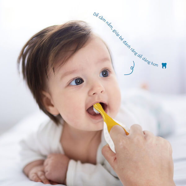 Bàn chải răng em bé KUKU (0-3 tuổi, Hồng)