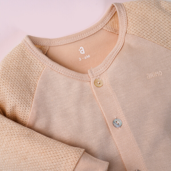 Bộ sơ sinh tính năng dài, vải lưới Animo I0322025 (0-12M,Beige)
