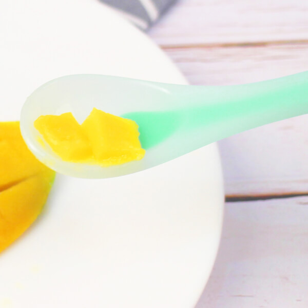 Bộ 2 muỗng silicone Mombella (Xanh)