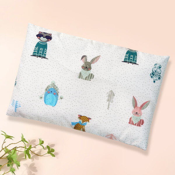 Gối nằm sơ sinh Animo B2203_HV018 (21x30cm,Trắng)