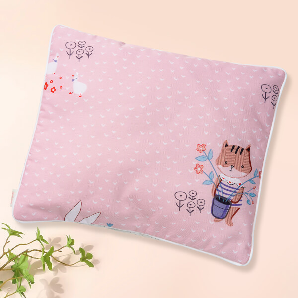 Gối nằm cho bé sợi bông siêu mịn Microfiber Animo B2203_HV014 (25x30cm,Hồng)