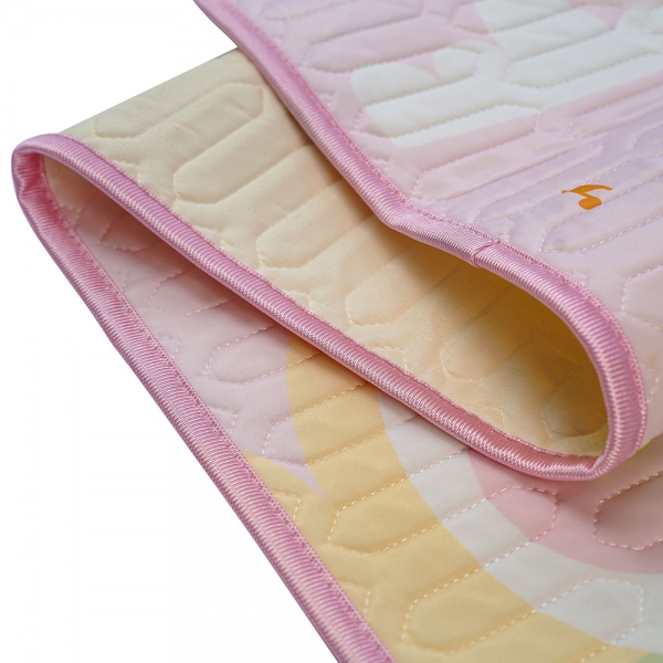 Chiếu điều hòa cao cấp cho bé Animo thỏ hồng (60x120cm)