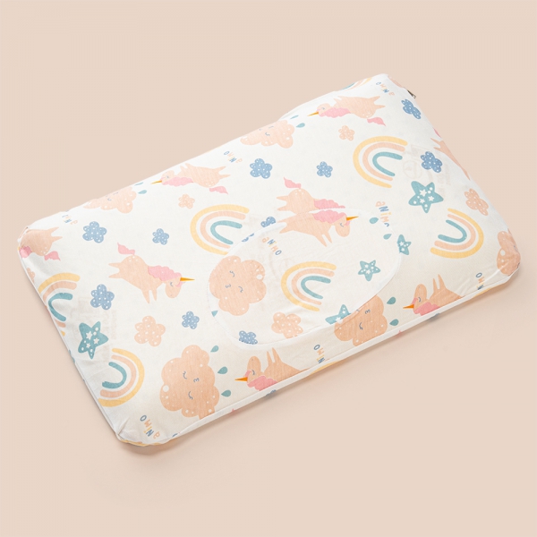 Gối cao su thiên nhiên Oval Baby nửa lõm màu hồng (Dorufoam)