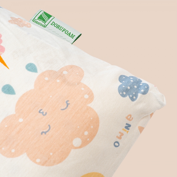 Gối cao su thiên nhiên Oval Baby Nửa màu hồng (Dorufoam)