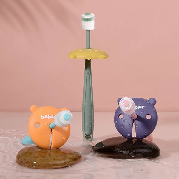 Bàn chải 360 độ kháng khuẩn Bebear (Xanh dương, BHK133)