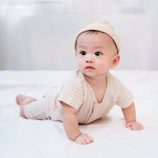 Bodysuit tính năng đùi, vải lưới Animo I0322032 (0-12M,Beige)