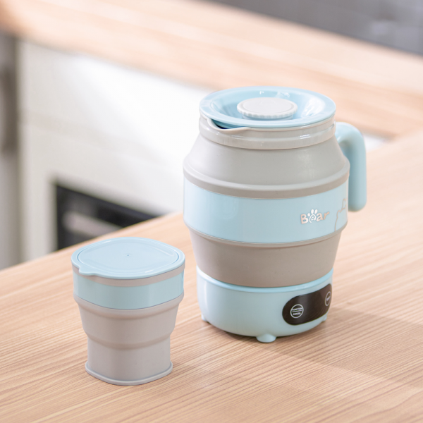 Bình đun nước gấp gọn Bear 0.6L (ZDH-A06G1, CC)