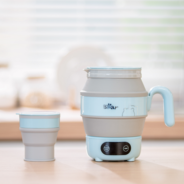 Bình đun nước gấp gọn Bear 0.6L (ZDH-A06G1, CC)