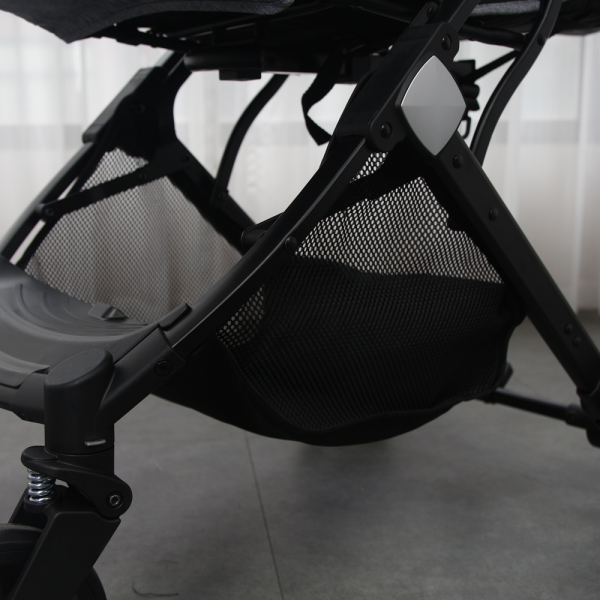 Xe đẩy du lịch gấp gọn tích hợp tay kéo Mastela HN-275 (màu đen)