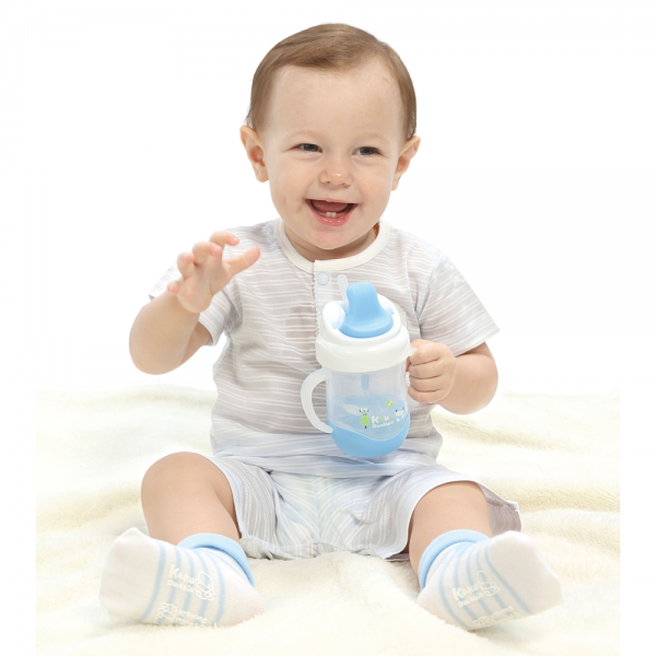 Bình uống nước ống hút có tay cầm Kuku (KU5472, 200ml Xanh)