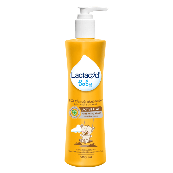 Sữa tắm gội bảo vệ cho bé Lactacyd Active Play 500ml (Giao mẫu ngẫu nhiên)