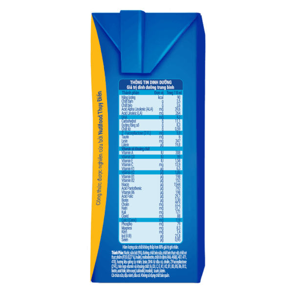 Sữa dinh dưỡng pha sẵn Nuvi Grow 1+ 110ml, lốc 4 hộp (Từ 1 tuổi)