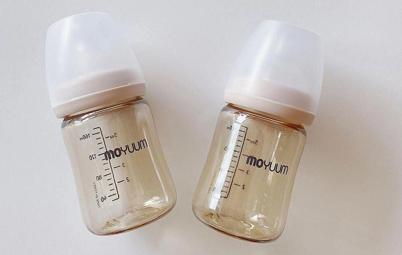 [Đánh giá] Ưu, nhược điểm của bình sữa Moyuum