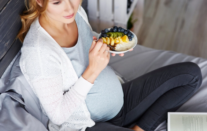 Mẹ thèm ngọt là mang bầu con trai hay con gái?