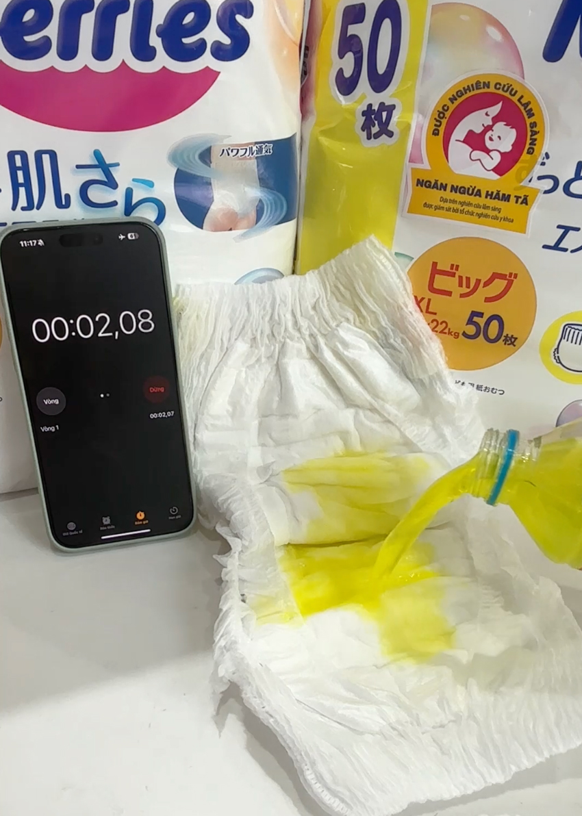 Tã chân ái ban đêm cho bé nhà mình