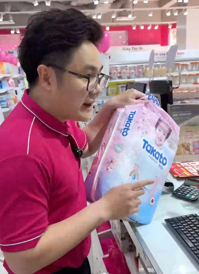 Chê không sợ Sếp - Tã Nhật Takato