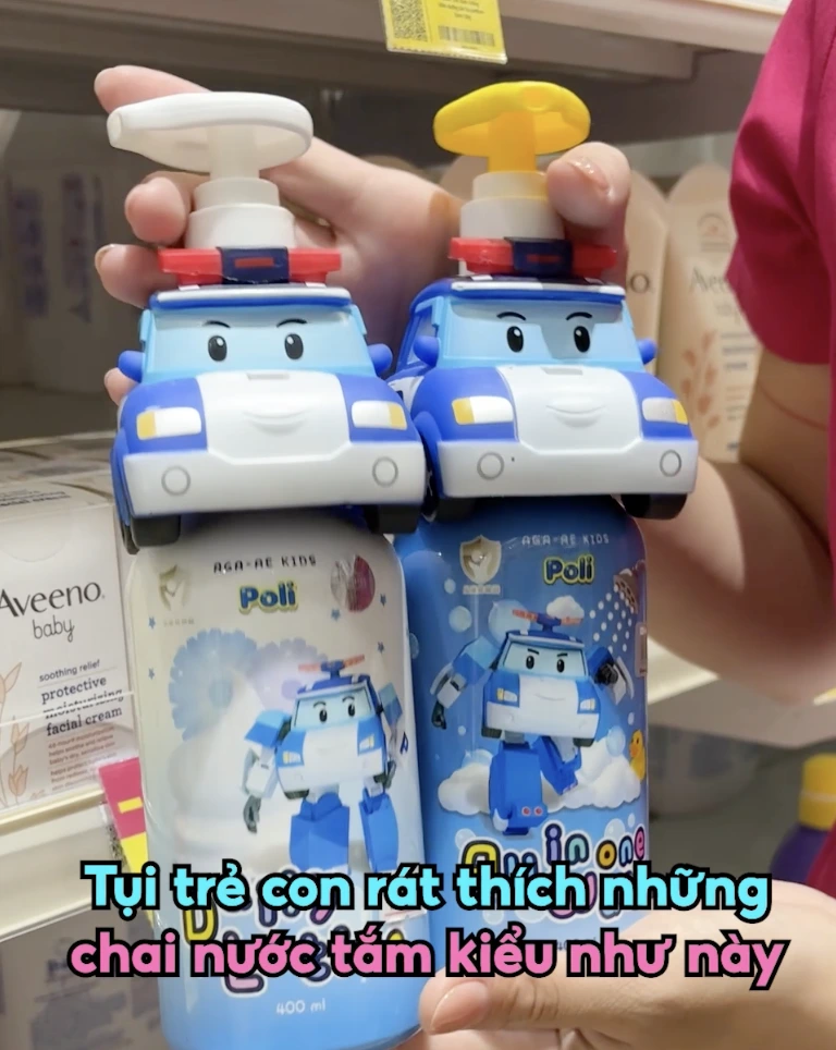 Sữa tắm gội toàn thân cho bé hình xe hấp dẫn bé