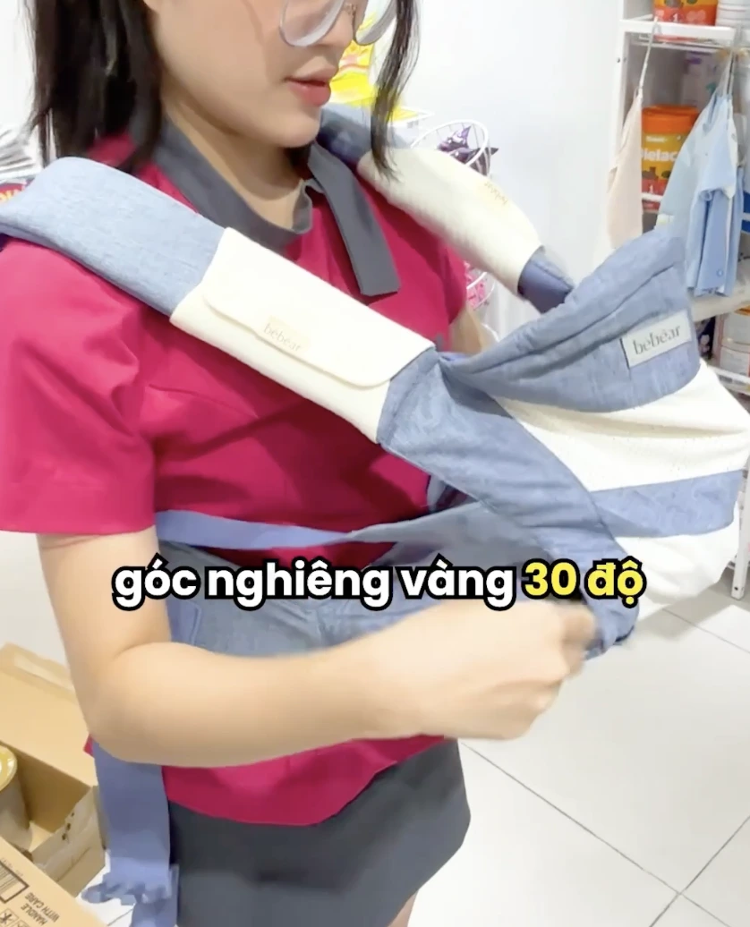 Địu thì cứ mua chỗ nào uy tín có bảo hành nha mom ơi