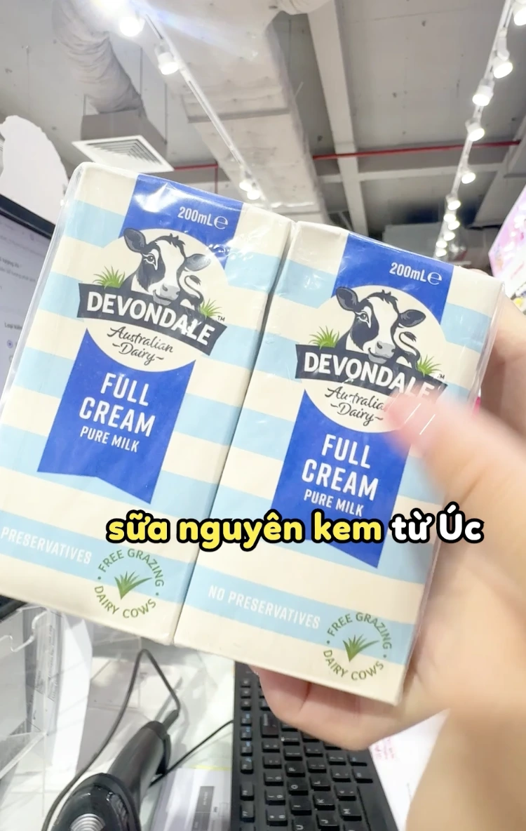 100% Sữa bò tươi nguyên chất nguyên kem nhập từ Úc 